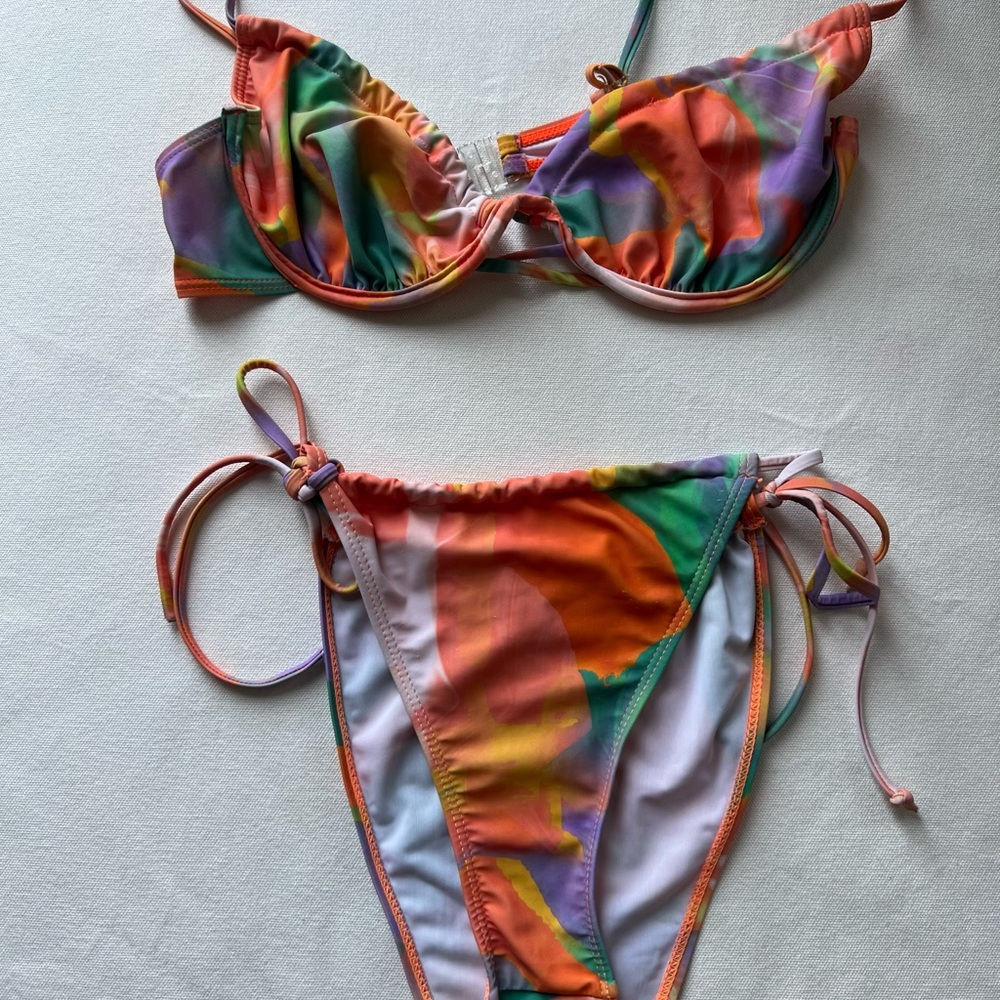 PrettyLittleThing bikini set (until 09/10)